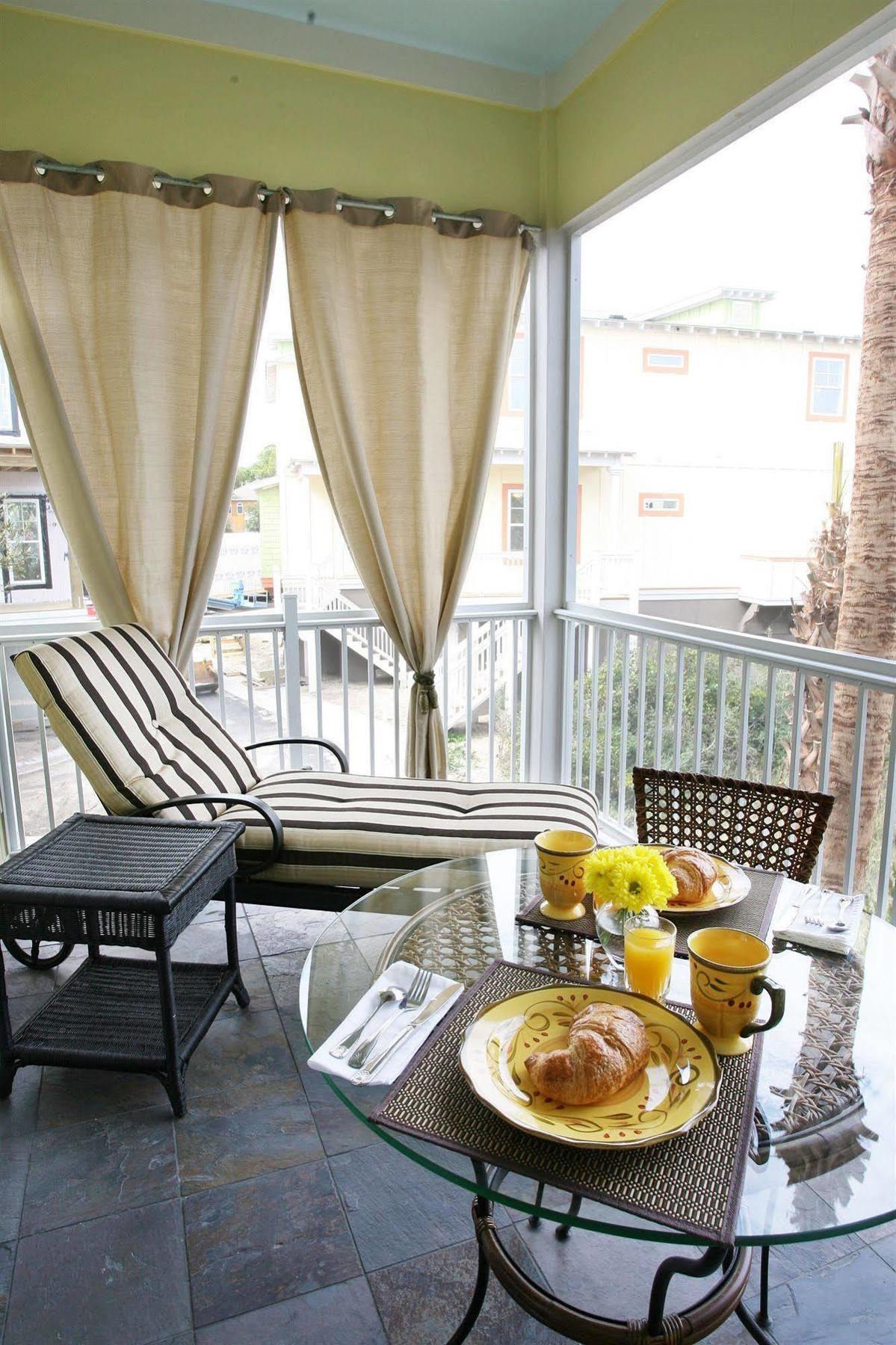 فولي بيتش Water'S Edge Inn - Adults Only المظهر الخارجي الصورة
