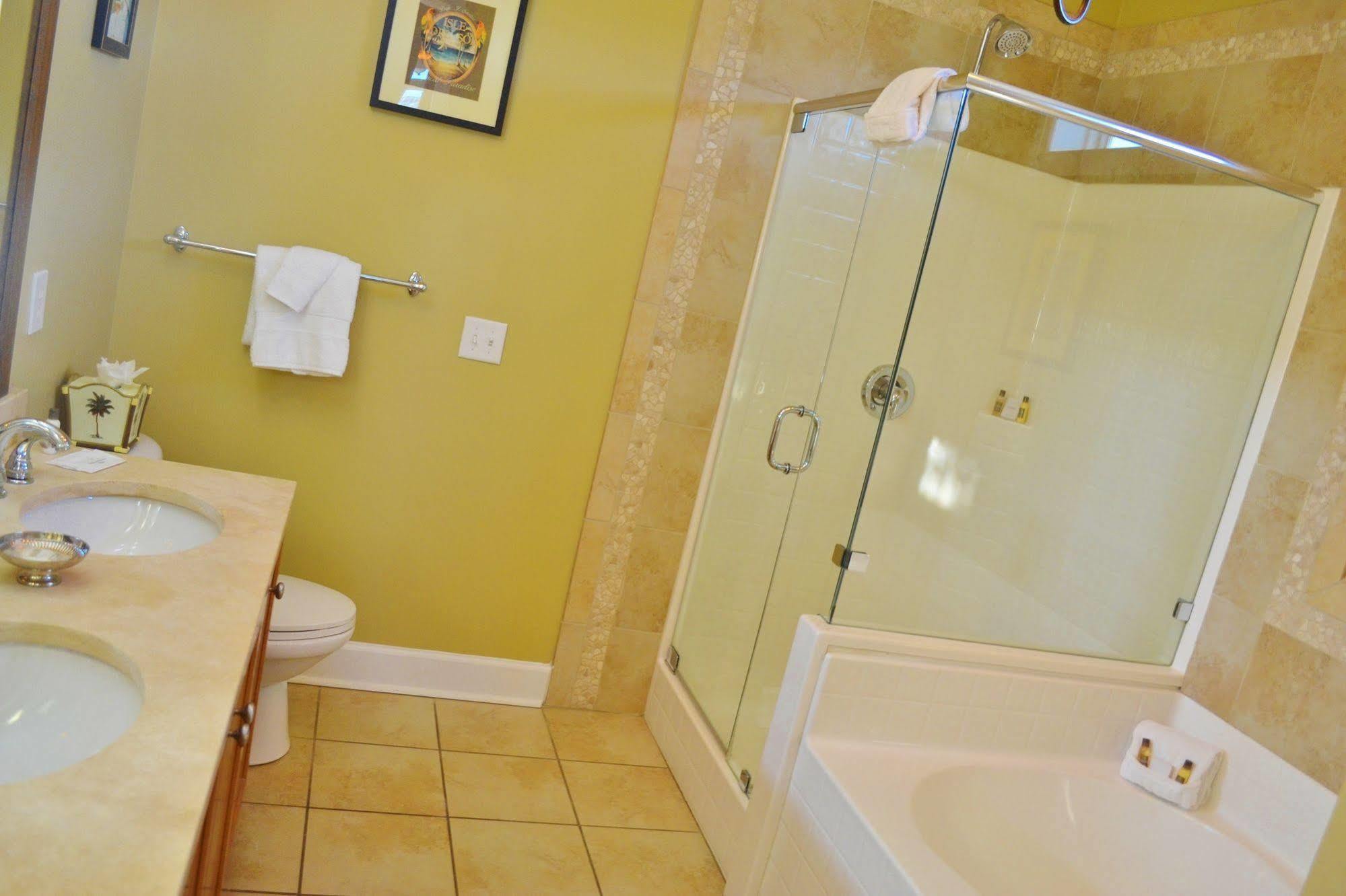 فولي بيتش Water'S Edge Inn - Adults Only المظهر الخارجي الصورة